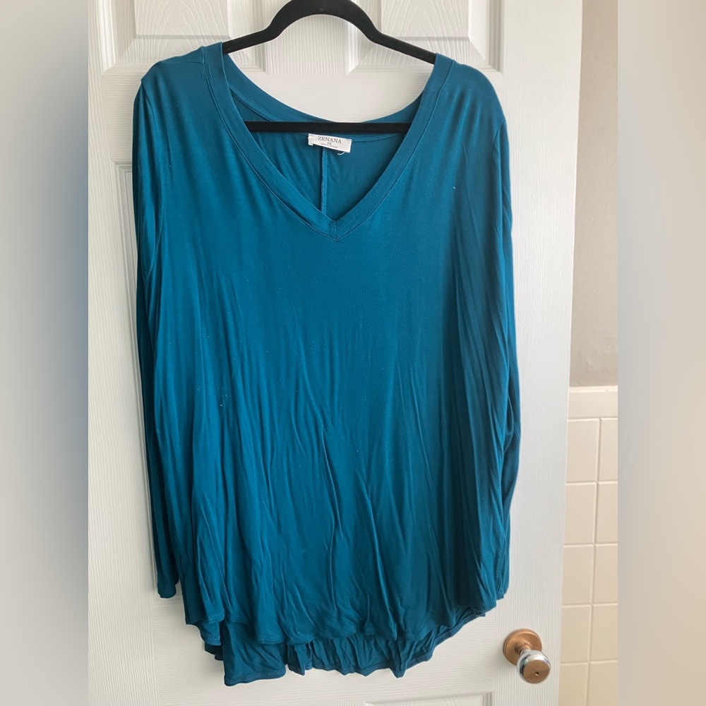 Zenana Outfitters Teal Long Sleeve V-Neck Top